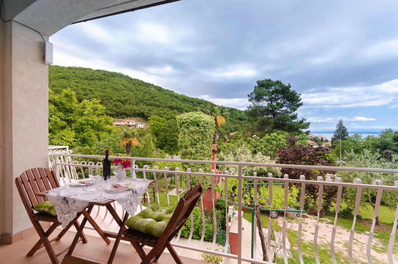 Apartments Branka Mošćenička Draga エクステリア 写真