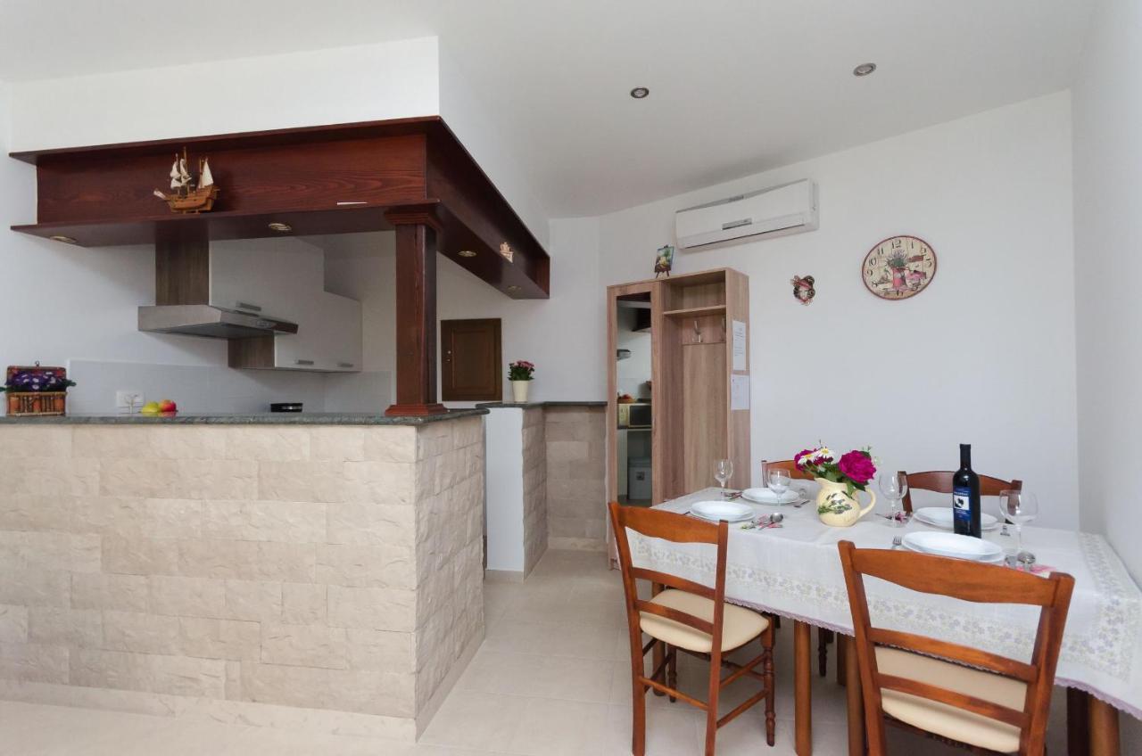 Apartments Branka Mošćenička Draga エクステリア 写真
