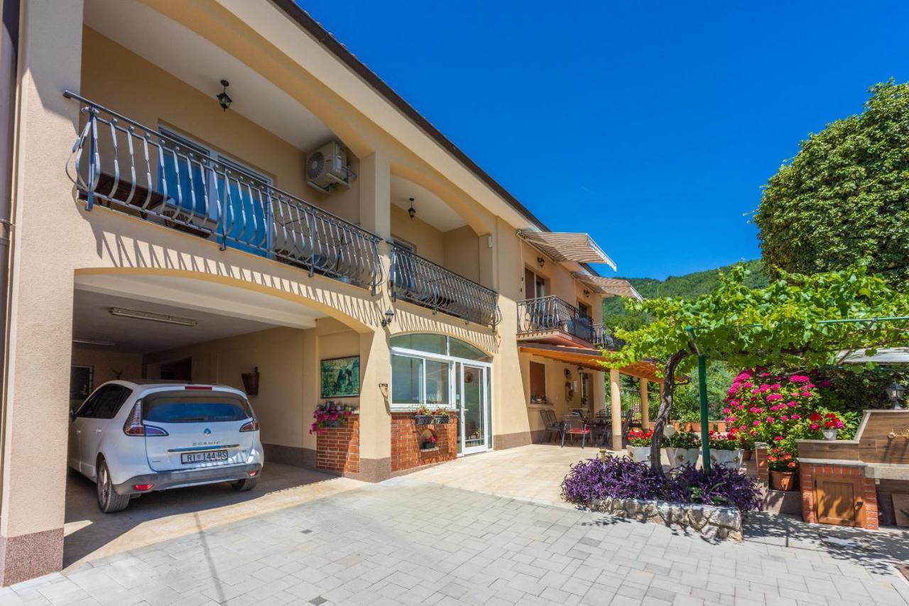 Apartments Branka Mošćenička Draga エクステリア 写真