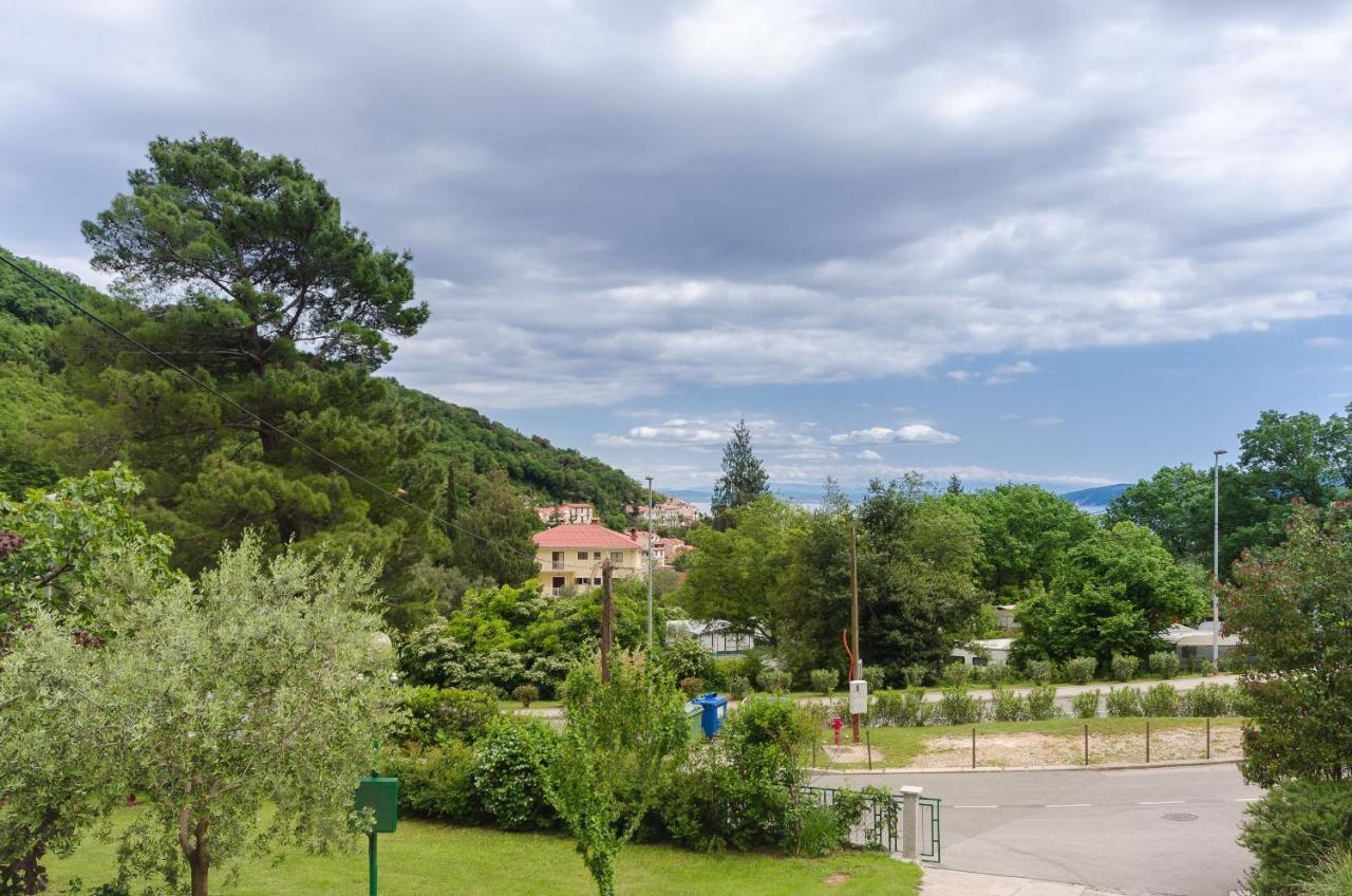 Apartments Branka Mošćenička Draga エクステリア 写真
