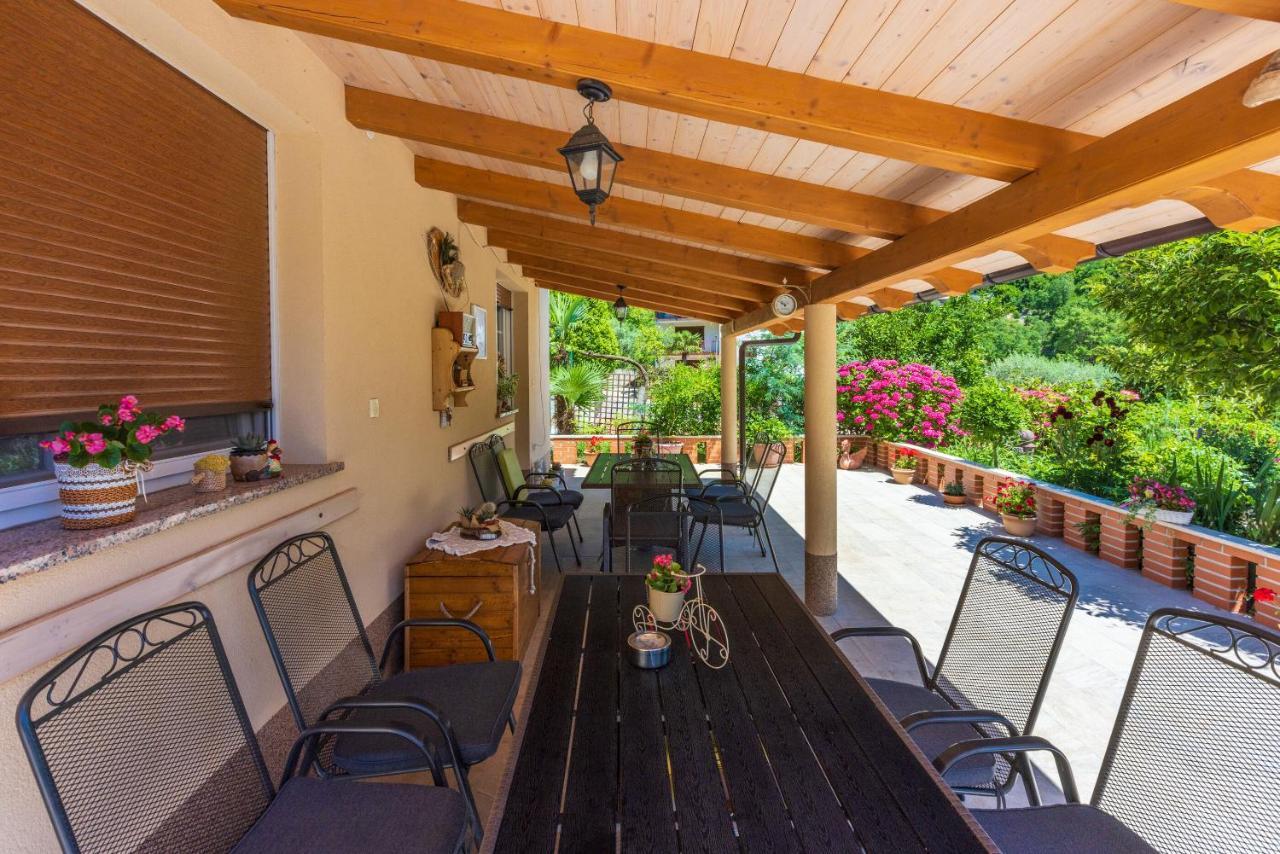 Apartments Branka Mošćenička Draga エクステリア 写真