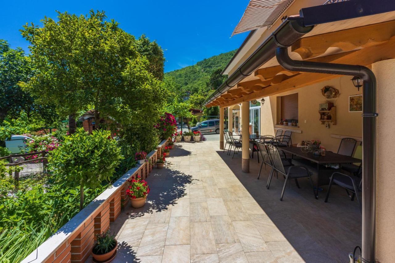 Apartments Branka Mošćenička Draga エクステリア 写真